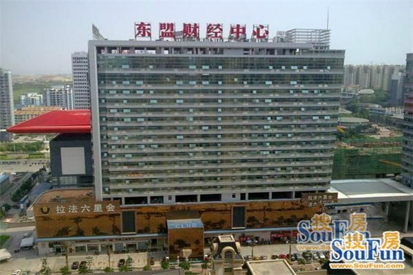 “原产地认定”加速半导体国产化 模拟芯片带头突围 龙头本周涨幅近三成